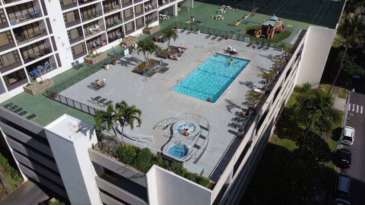 Renovated Ocean View Suite, Near Beach, Free Parking Honolulu Bagian luar foto