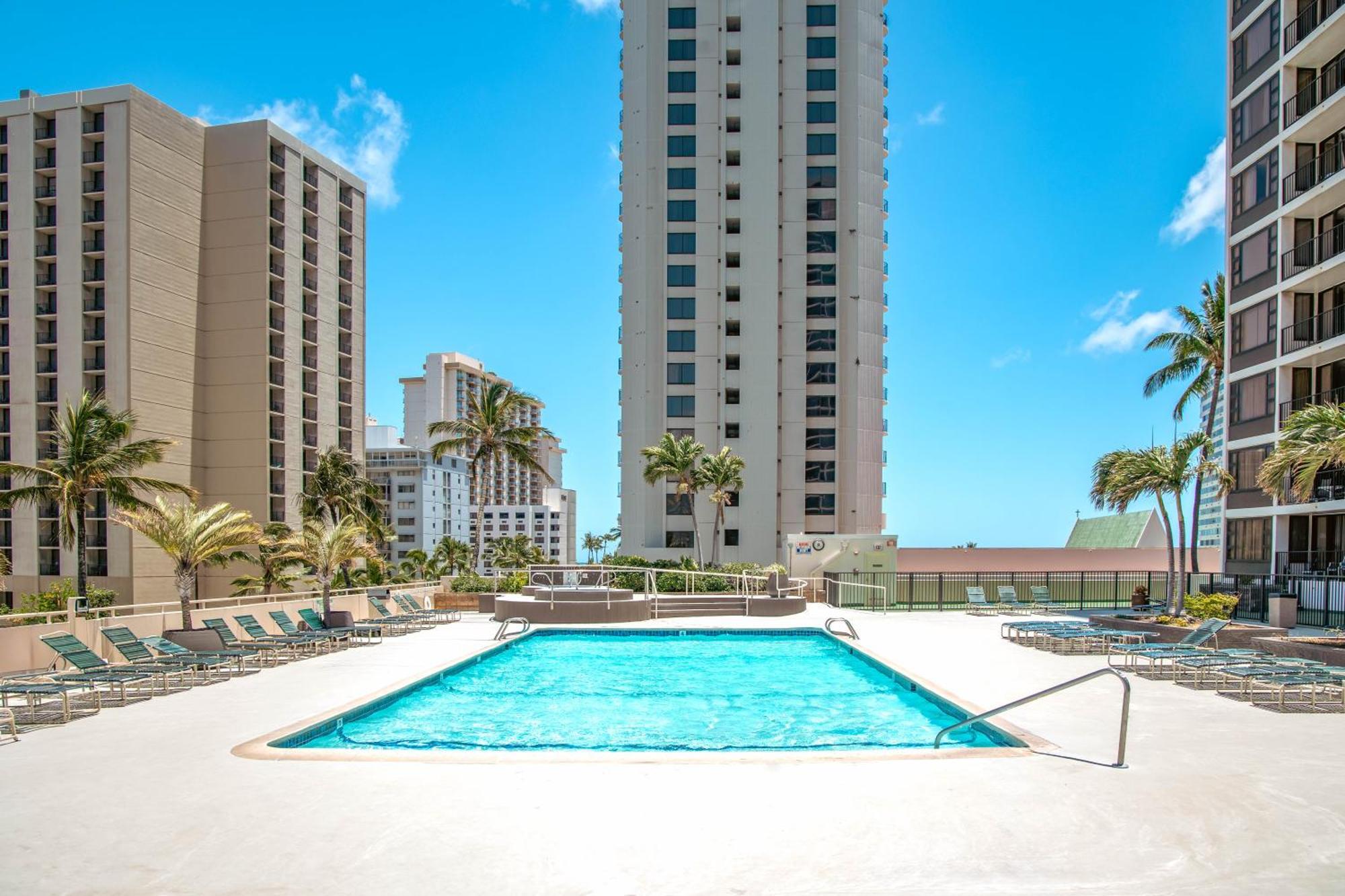 Renovated Ocean View Suite, Near Beach, Free Parking Honolulu Bagian luar foto