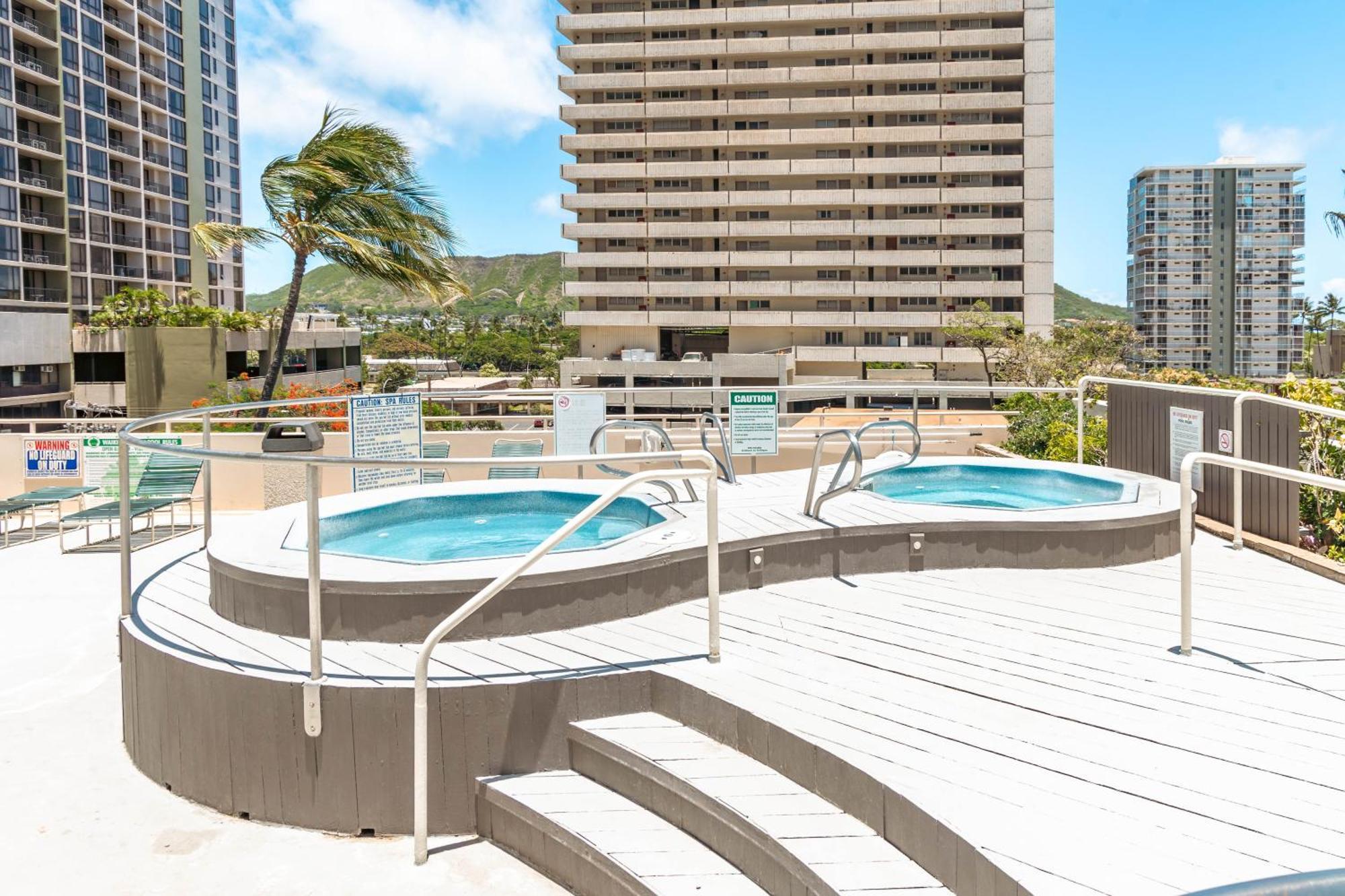 Renovated Ocean View Suite, Near Beach, Free Parking Honolulu Bagian luar foto