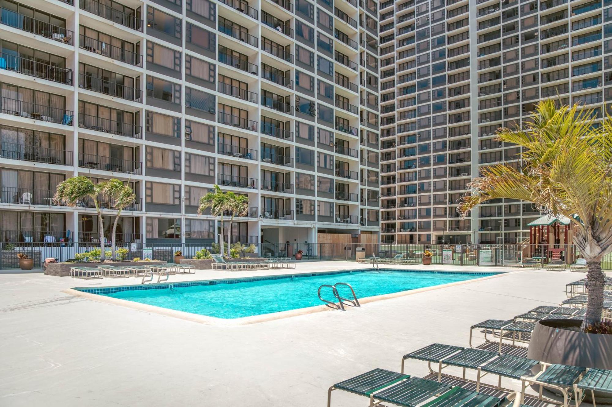 Renovated Ocean View Suite, Near Beach, Free Parking Honolulu Bagian luar foto